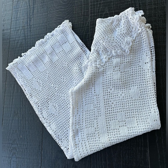 Elegant White  Crochet Wide Leg Pants - Picture 3 of 5